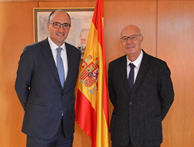 Renovación convenio CEM-UNE Renovación convenio CEM-UNE